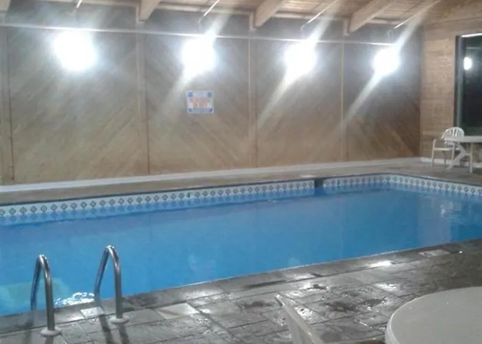 Quality Inn - Redwood Falls