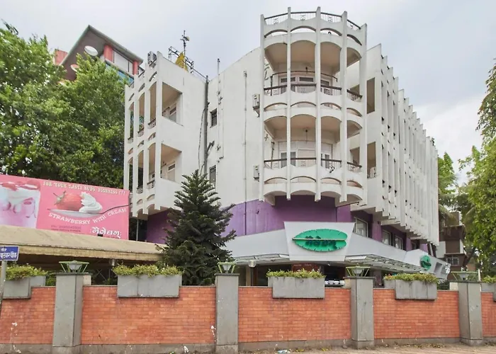 Hotel Rajmahal Pune