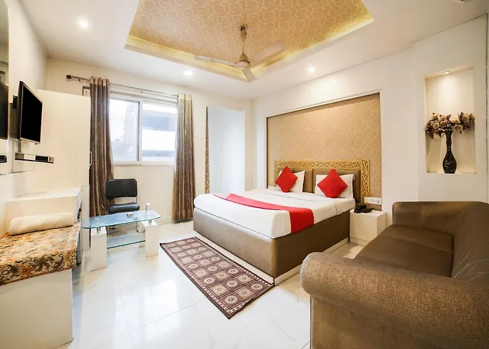 Oyo 10277 Hotel Delux Golden Ajmer