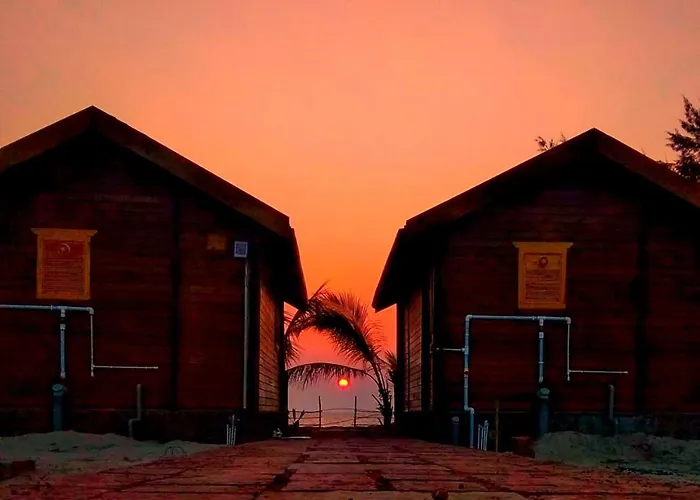 Tropical Cabanas Malvan
