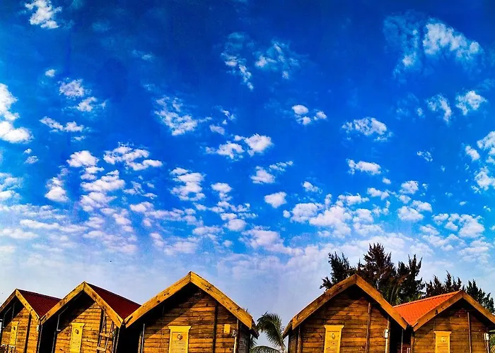 Tropical Cabanas Malvan