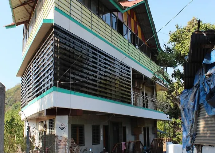 Shreyas Guest House - Tatkare Villa Kashid