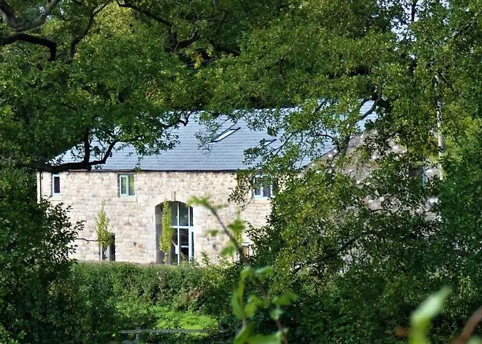 Lancaster Barn Hotel