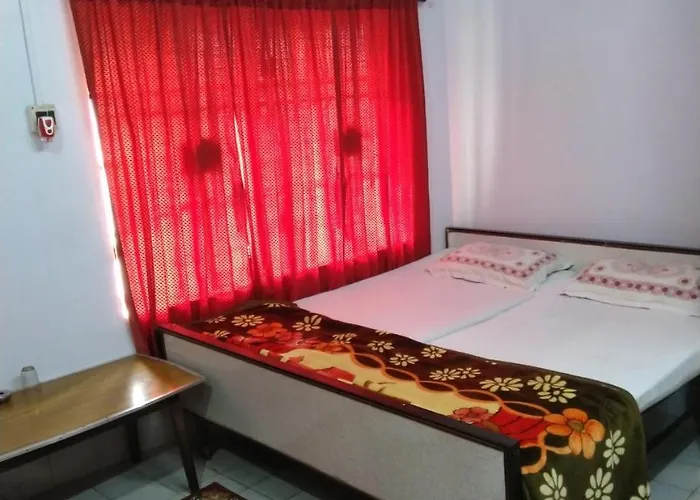 Chaiti Lodge - Santiniketan Bolpur