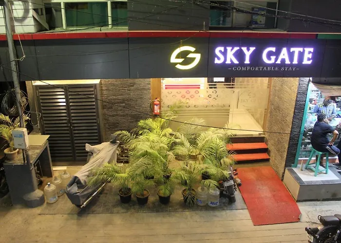 Sky Gate Hotel Near Apollo Main, Women'S & Children'S Us Consulate Sankara Netralaya Goethe Institute Prestigepalladium Shastri Bhavan Senmozhi Poonga Raj Ratnam Stadium Taj Coromandal India Oil Bhavan Dr Mohan'S Diabetics Vac Chennai