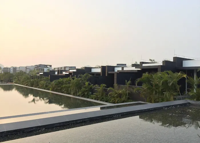 Shenzhen Bay Breeze Resort