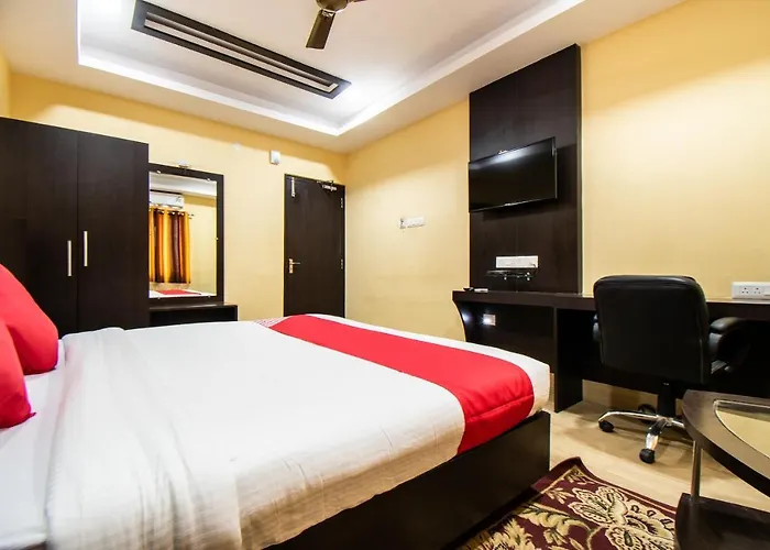 Oyo 33503 Hotel Holiday International Purnia