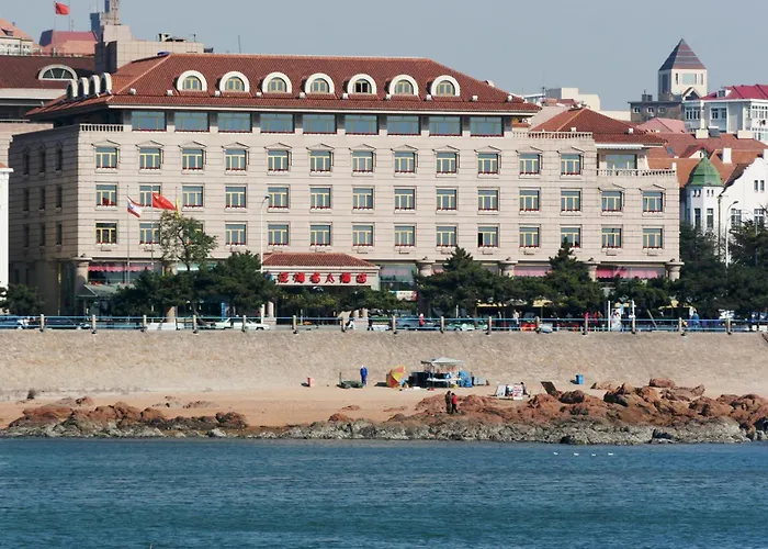 Qingdao Oceanwide Elite Hotel