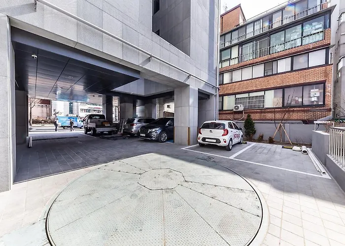Hotel The Artist Yeonsinnae Seoul