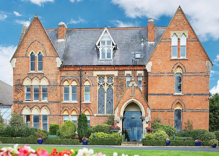 Ettington Chase Hotel