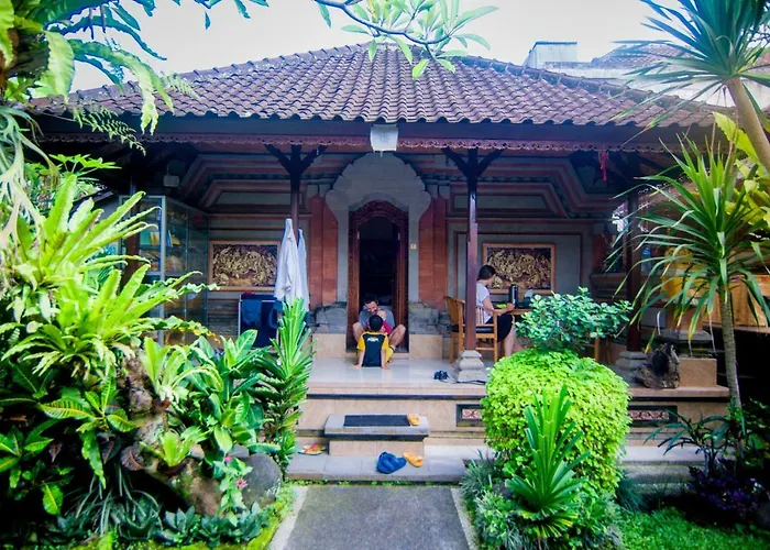 Shindu Home Stay Ubud 