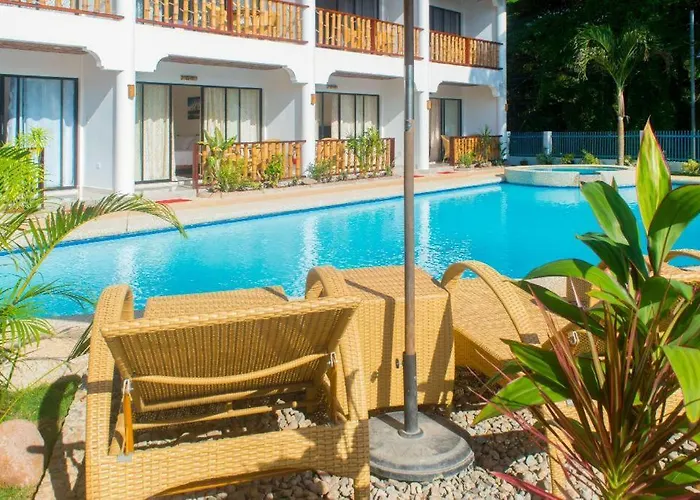 Alona Vida Beach Hill Resort Panglao