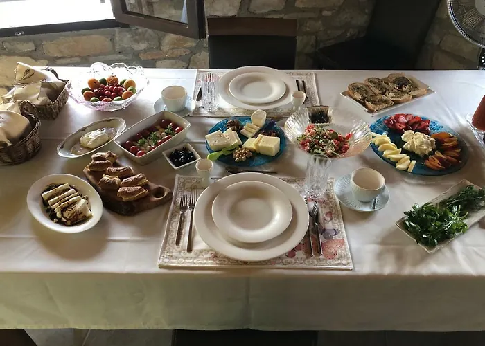 Artemis Selcuk Suites