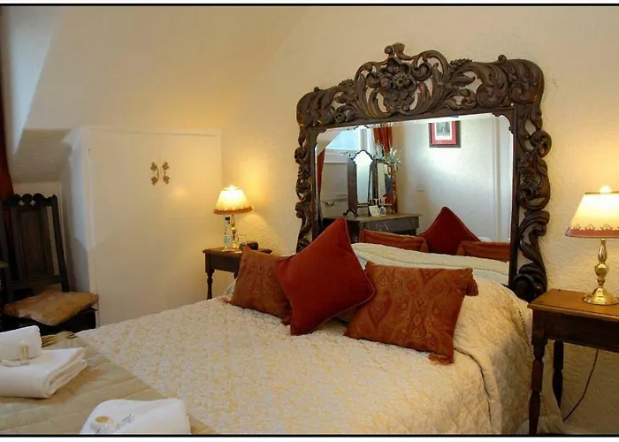 Ye Olde Nags Head Hotel Castleton 