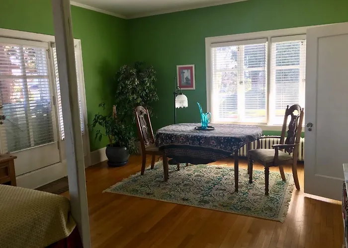 The Villa Bed & Breakfast (Adults Only) Tacoma