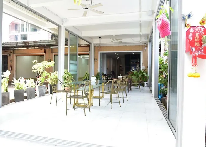 Baan Petcharat Hotel Patong