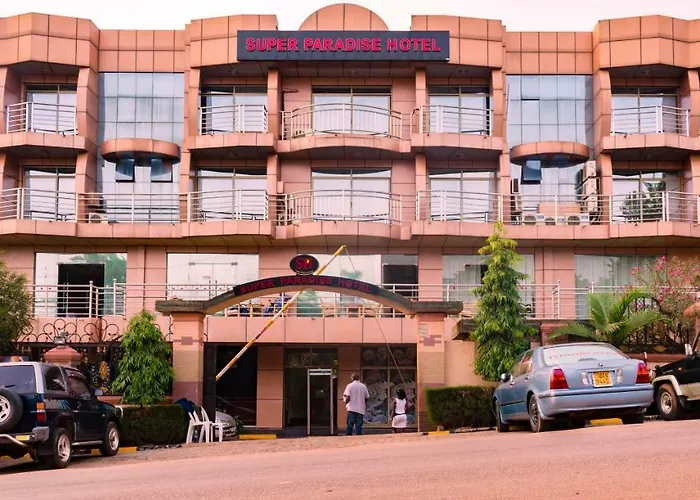 Super Paradise Hotel Kampala