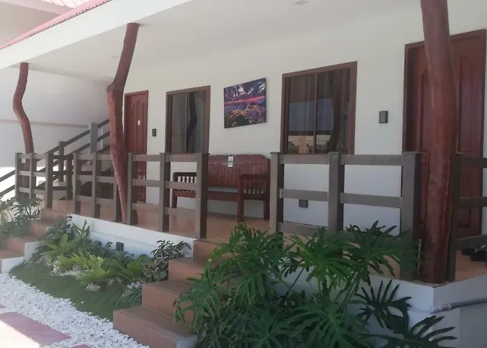 Nirvana Resort Puerto Galera