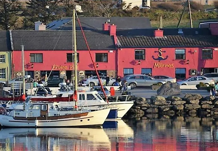 The Moorings Hotel & Seafood Restaurant Portmagee