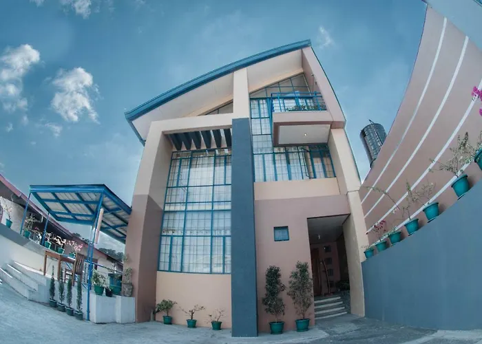The Half House By Elmar Cabin Baguio City