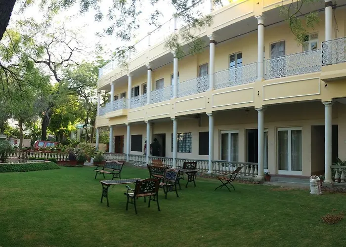 Hotel Jai Niwas Jaipur