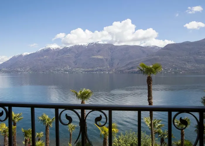 Hotel Garni Rivabella Au Lac Brissago TI