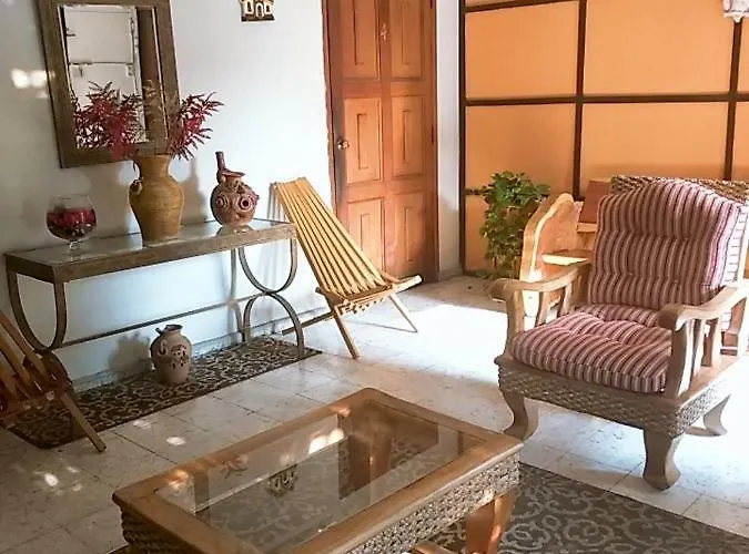 Hostal Doña Marta San Salvador