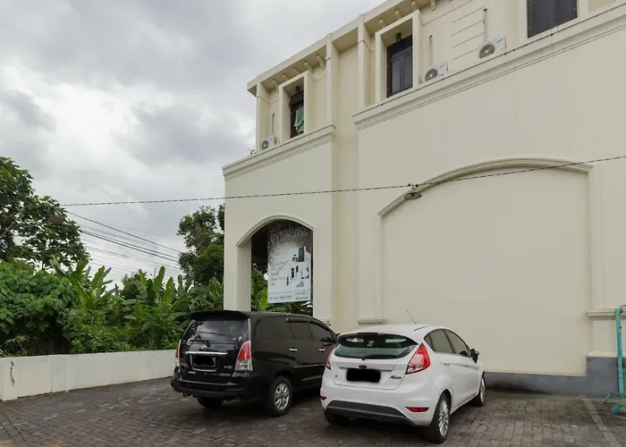 Reddoorz @ Malalayang 2 Manado Hotel