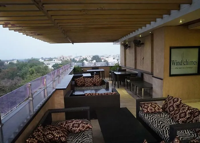 Jasnagra Hotel Jalgaon