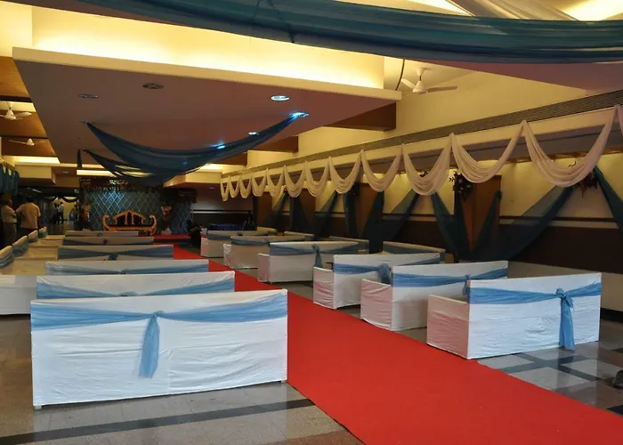 Hotel Sheela Shree Plaza Jhansi