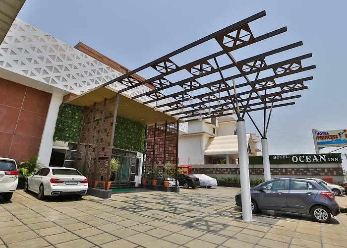 Palette - Hotel Ocean Inn Daman