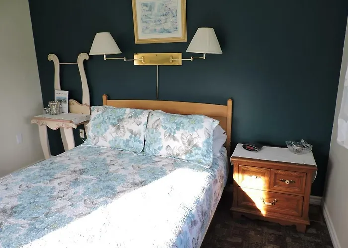 Auld Farm Inn B&B Baddeck