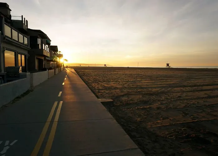 Bay Shores Peninsula Hotel Newport Beach