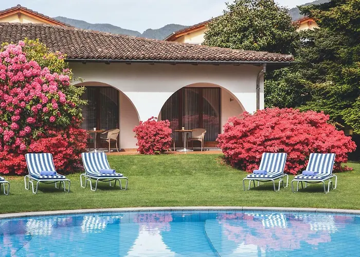 Hotel Garni Elena, Pool&Garden Losone