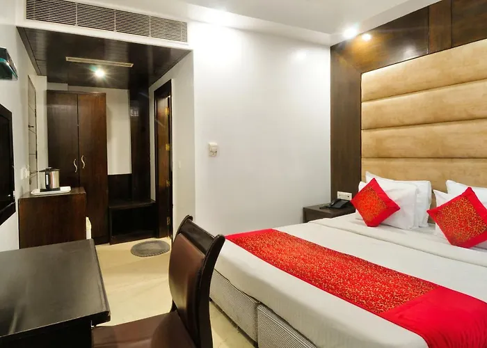 Hotel Benz Int Karol Bagh Delhi 