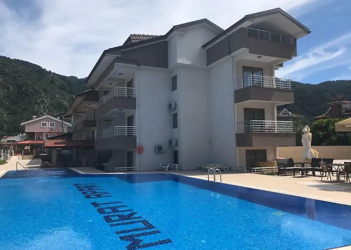 Murat Apart Hotel İçmeler