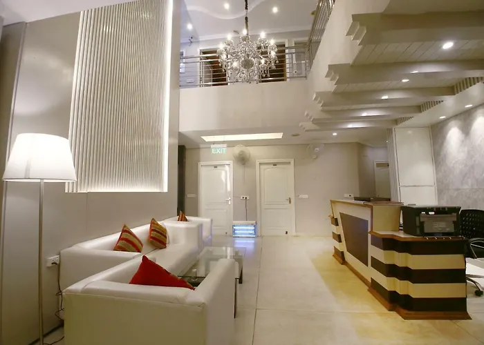Hotel Diamond Plaza Chandigarh