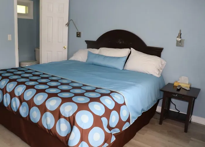 Hitching Post Country Motel Cornwall