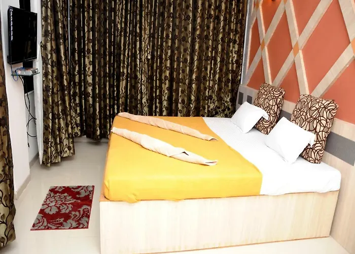 Hotel Malhar Palace Shirdi