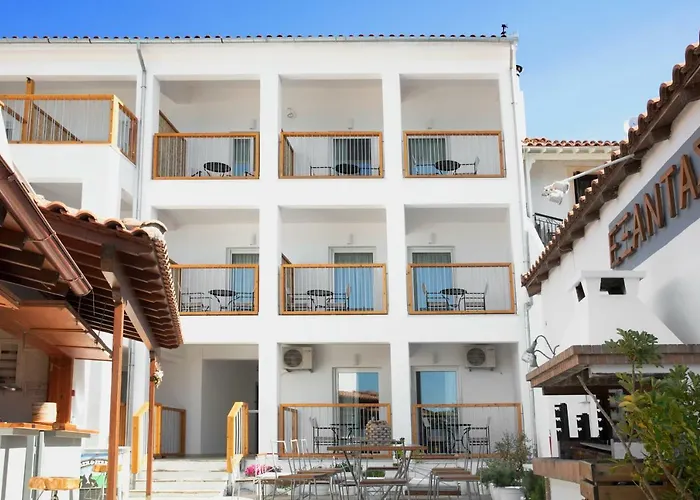 Megali Ammos House Aparthotel