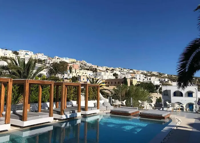 Callia Retreat Suites - Adults Only Fira 