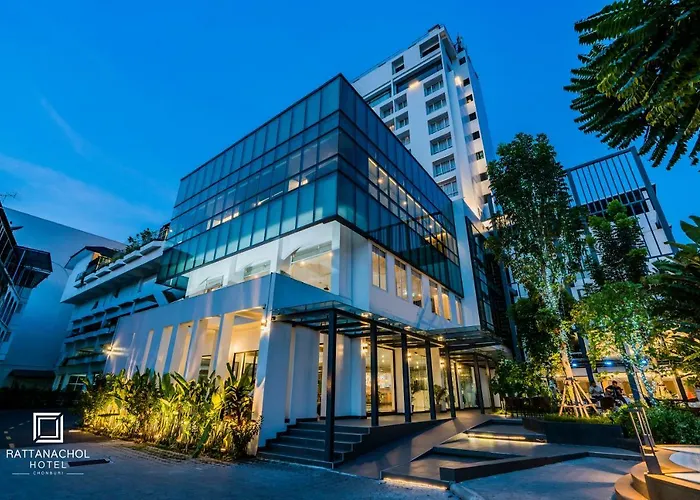 Rattanachol Hotel Chonburi