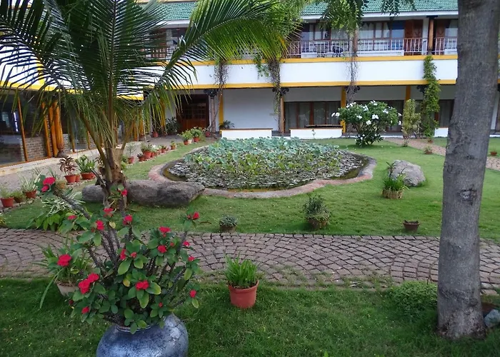 Nalla Eco Beach Resort Pondicherry