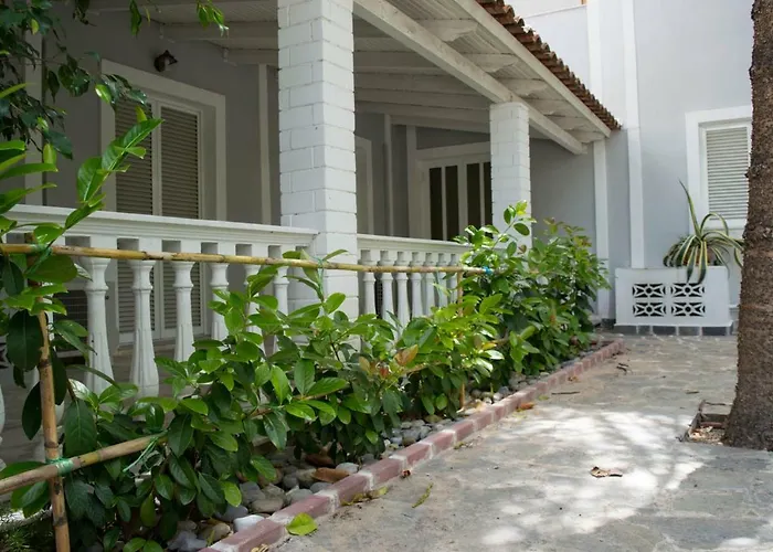 Paradise Beach Hotel Argassi