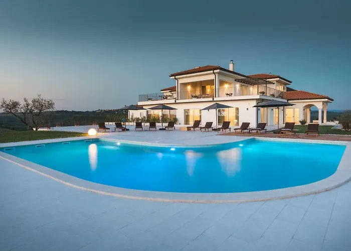 Wine Residence Cattunar Brtonigla