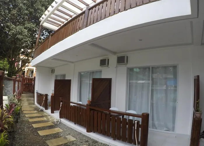 Neela Tourist Lodge El Nido