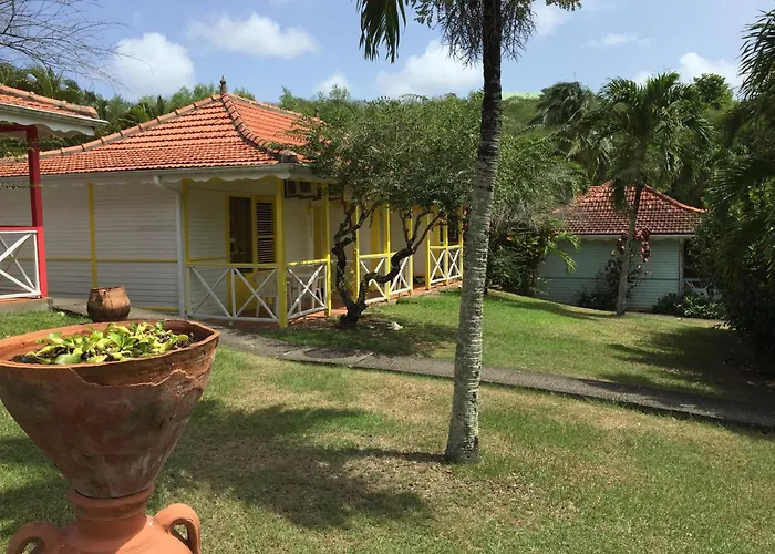 Imperatrice Village - Résidence sur la plage Les Trois-Ilets