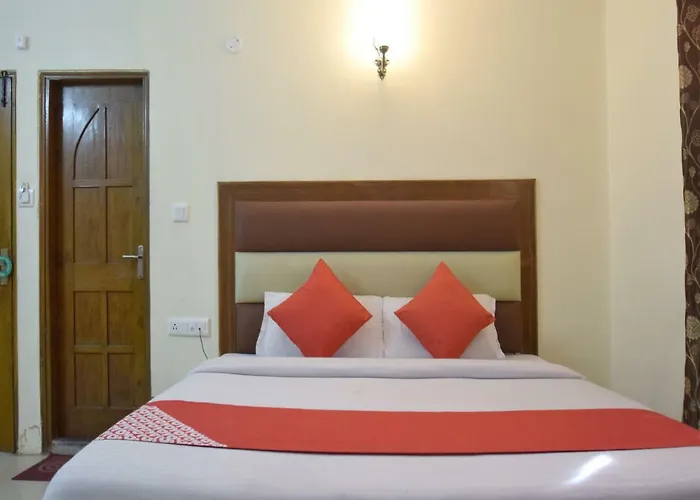 Oyo 10229 Hotel Crystal Manali 