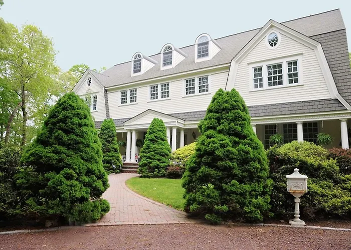 A Walk In The Woods Bed And Breakfast Southold