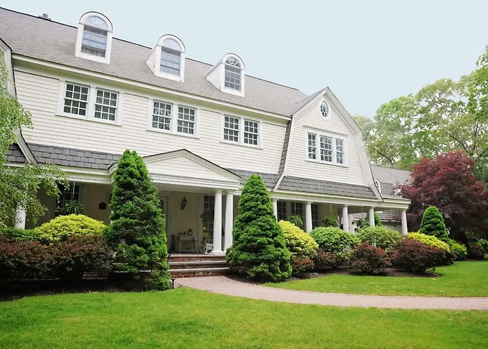 A Walk In The Woods Bed And Breakfast Southold